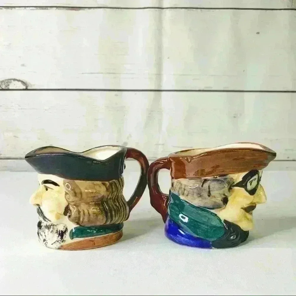 (2) Vintage Toby Mugs Cups Jug Pitcher Creamer Character Colonial Man Face Japan - Picture 2 of 8